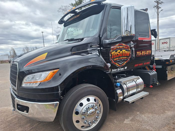 ToSoTow towing and recovery job photo 9